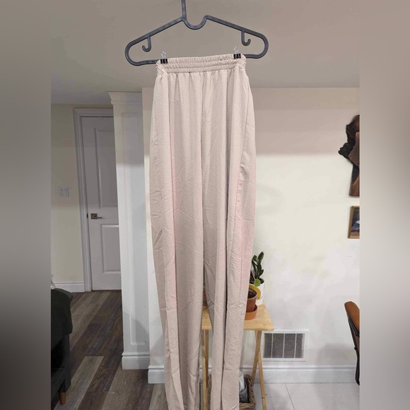 Wide Leg Trousers - Picture 2 of 4